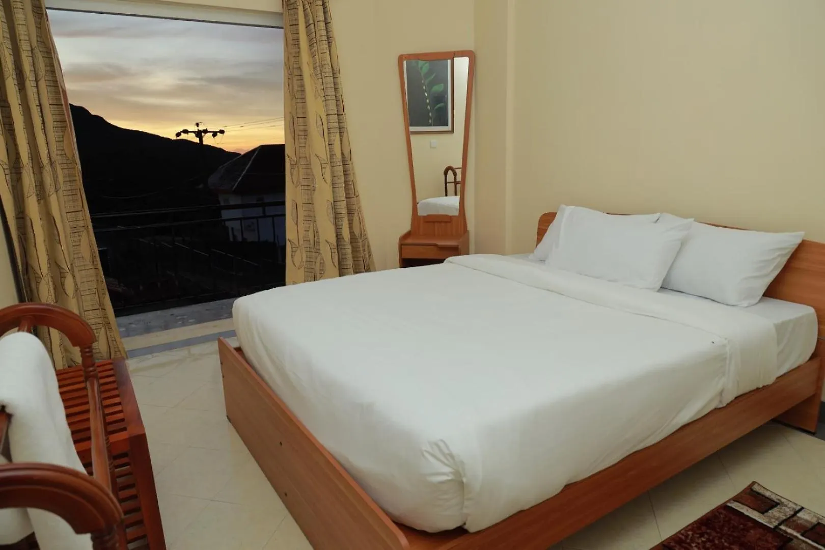 Queens View Kande Ela Villa Nuwara Eliya